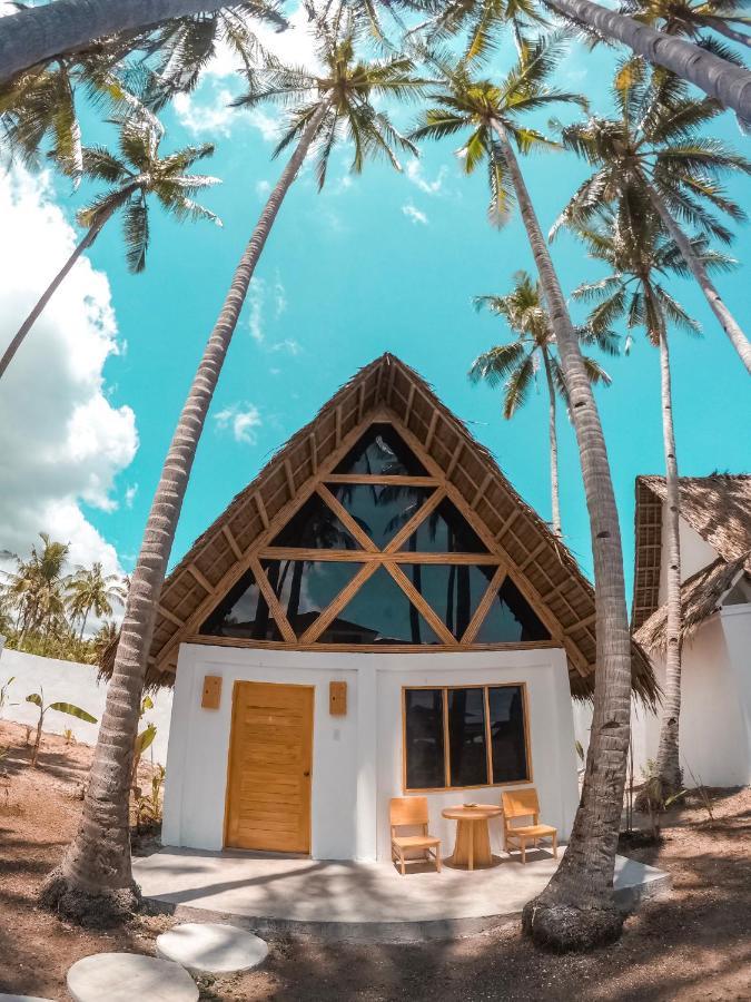 Bermuda Triangle Bungalows Siquijor Exterior photo